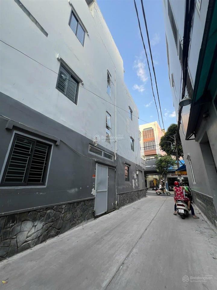 Góc 2mt nguyễn hồng đào dt 4x15.1m nhà 3.5 tấm, giá 15 tỷ