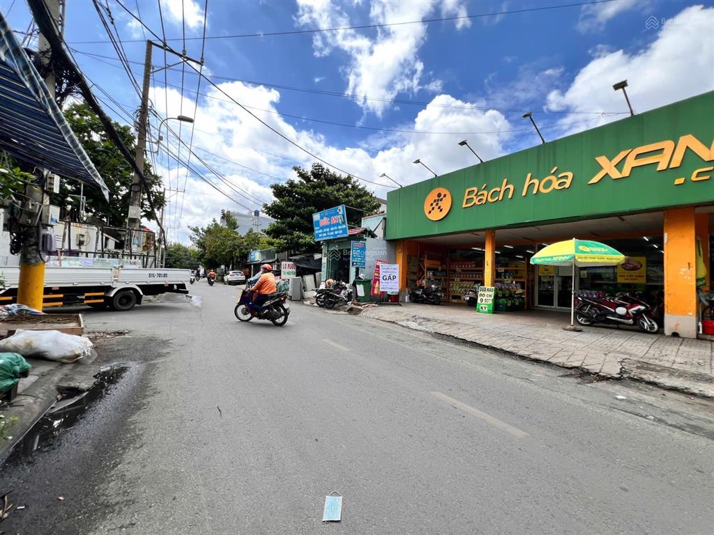 Bán nhà địa chỉ 11a miếu gò xoài, dt 4x22.5m sẵn hđ thuê 18tr/th, giá 8.6 tỷ