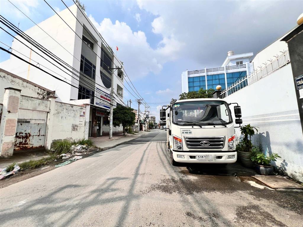 Bán xưởng hương lộ 2  gần ql1a dt 745m2 giá 29 tỷ tl chính chủ
