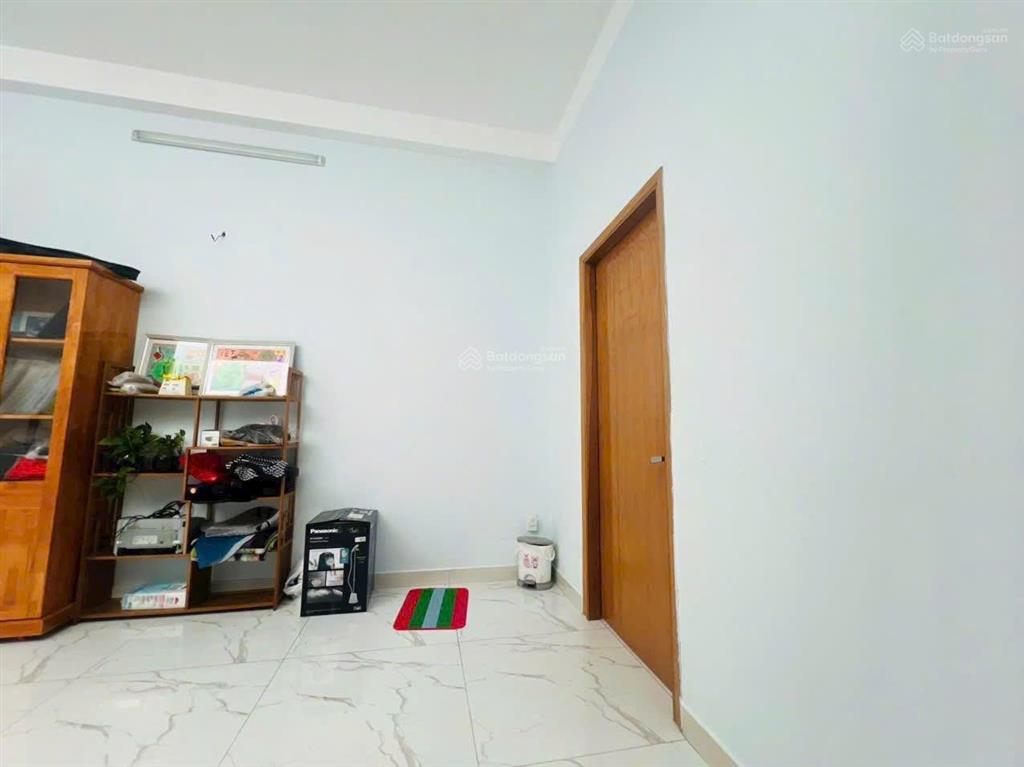 Mtkd hà thị đát 4x21m nhà 3 tấm, giá tốt 10 tỷ còn tl