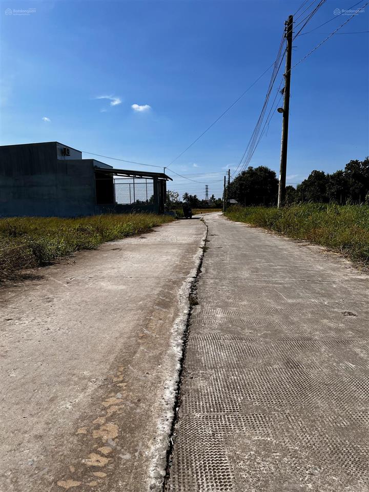 Chính chủ cần bán rẻ lô đất 5*28 full thổ cư tại thủ thừa, long an cách tp tân an chỉ khoảng 3.5km