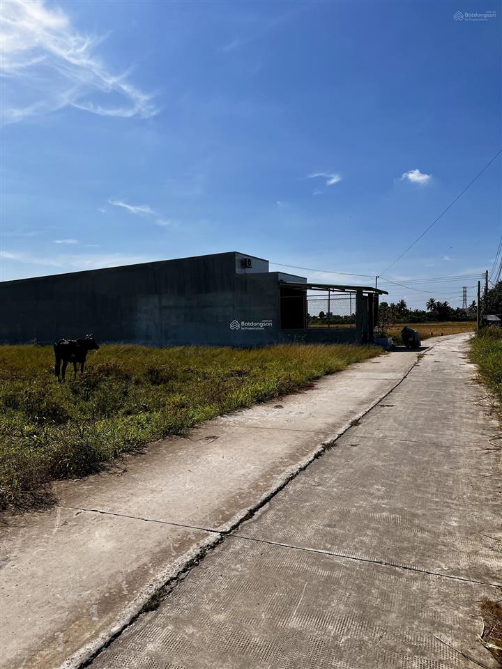 Chính chủ cần bán rẻ lô đất 5*28 full thổ cư tại thủ thừa, long an cách tp tân an chỉ khoảng 3.5km