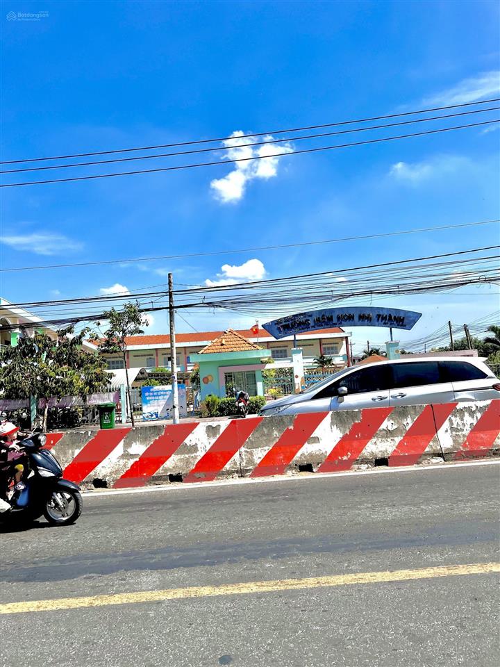 Chính chủ cần bán rẻ lô đất 5*28m full thổ cư tại thủ thừa, long an cách tp tân an chỉ khoảng 3.5km
