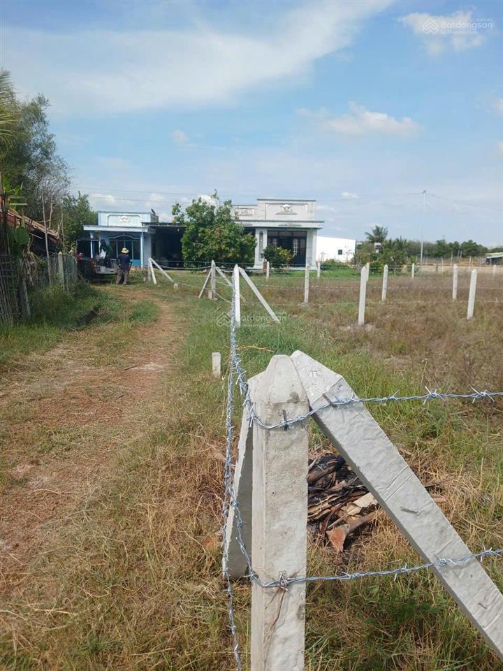 Chủ bán nhanh lô đất full thổ cư tại xã thạnh bình, tây ninh,  0388 461 *** ngọc dung