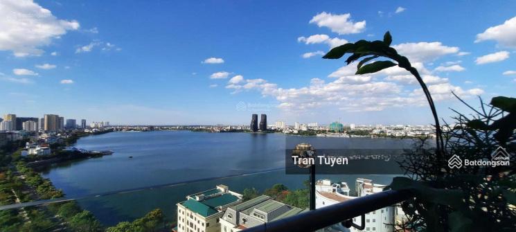 Cho thuê căn view hồ tại watermark tây hồ 125m2, nhà thoáng
