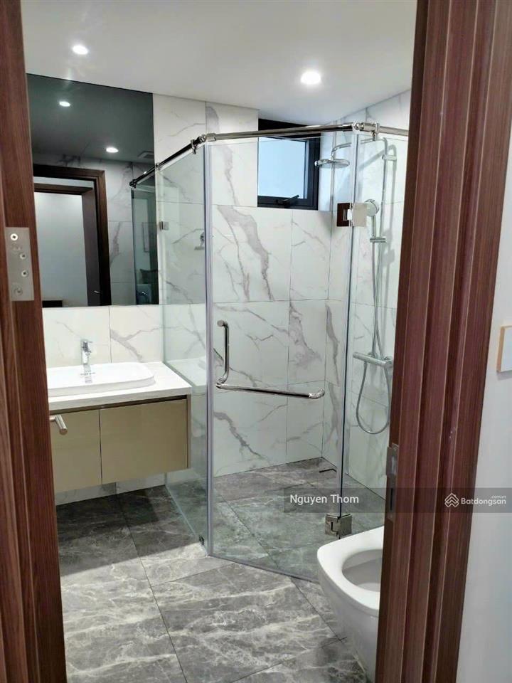 Cho thuê the matrix one 18,5 triệu, 88m2, 2 phòng ngủ đầy đủ tiện nghi