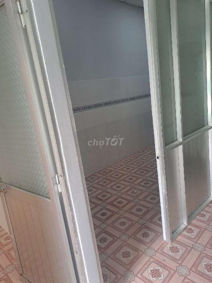 nha cho thuê ngyên căn phường chánh hưng 