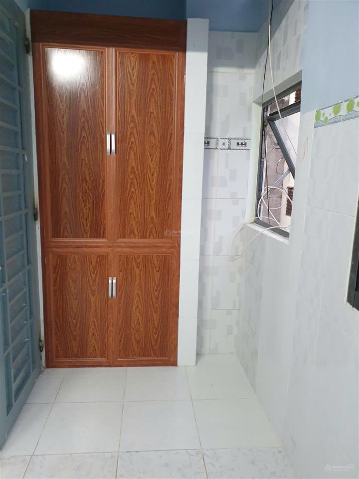 Nguyên căn q.tân bình, 1 trệt, 4 lầu, 3 wc