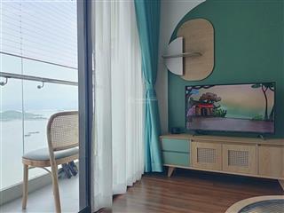 Bán căn hộ 2pn, căn góc, tầng cao, view vịnh hạ long cực đẹp