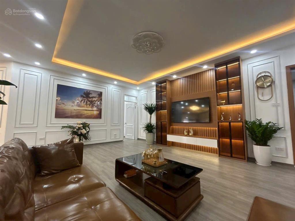 Sập giá thị trường cần bán gấp căn 130m2 toà ct2 vimeco giá chỉ 9tỷ.  e minh 0989 162 ***