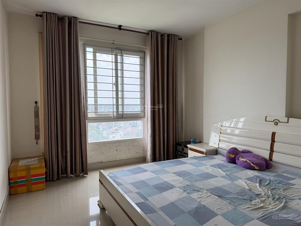 Mình cần bán lại căn penthouse thủ thiêm star 240m2 sàn giá mình bán 7.8 tỷ