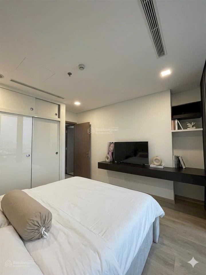 Mình cần cho thuê căn hộ l81, diện tích 133m², 3pn, căn góc view sông đẹp