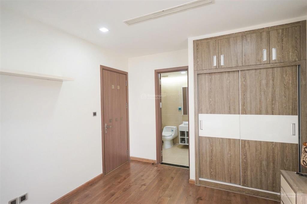 Chính chủ bán căn góc park 4 vinhomes central park 87m2 2pn 2wc
