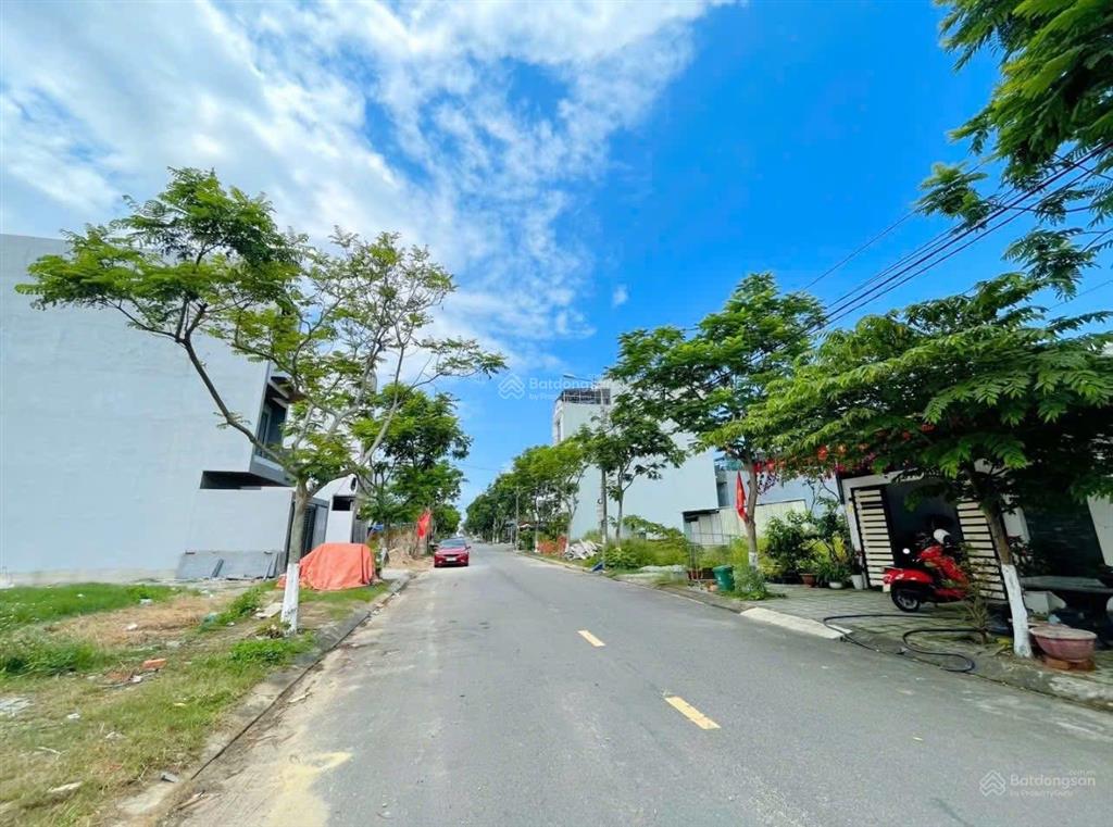 Bán đất tại thuỷ sơn 4, 250m2, hướng bắc cặp đất biển víp tiềm năng