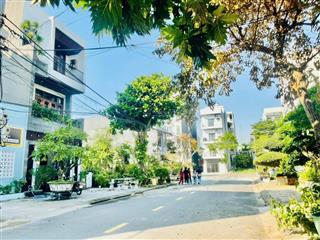 Bán đất tại sơn thủy đông 4, 100m2, pháp lý đầy đủ, gần biển