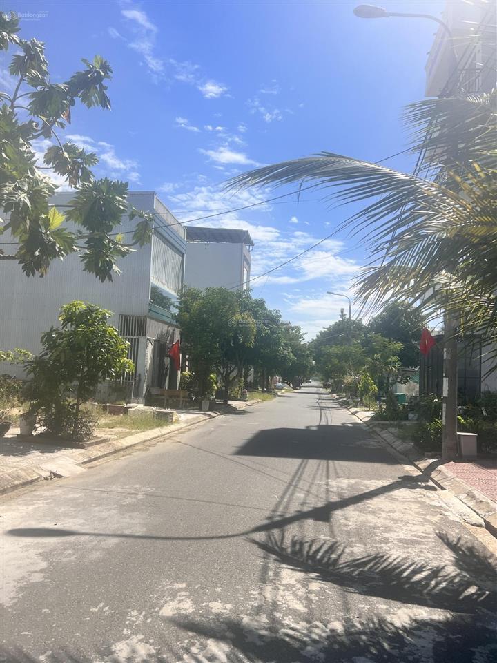 Bán đất tại phạm thận duật, 4,7 tỷ, 108 m2, pháp lý đầy đủ, mặt tiền rộng 5m gần công viên