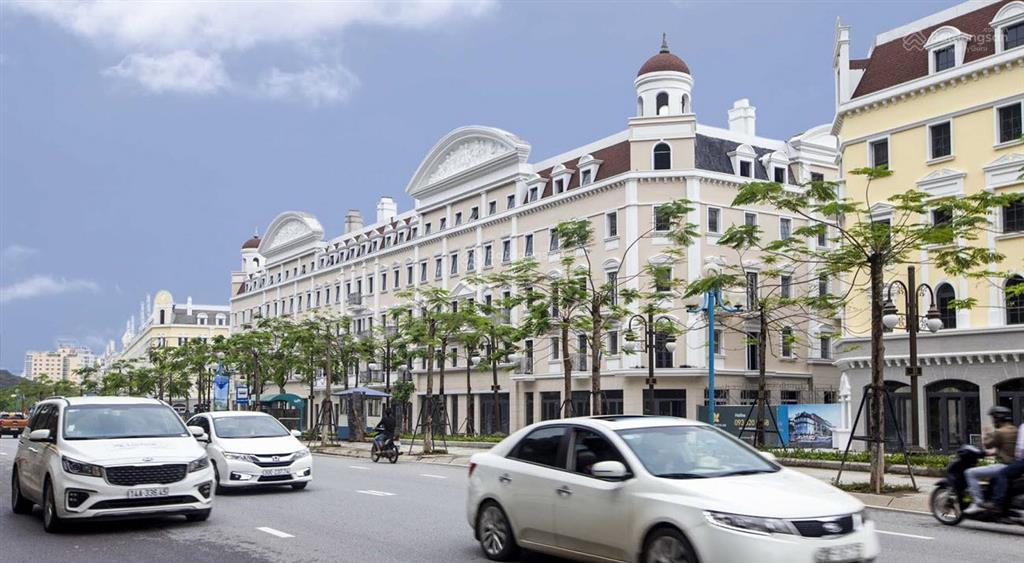 Bán gấp shophouse sun hạ long 12.5 tỷ  sát góc  sổ đỏ cất két