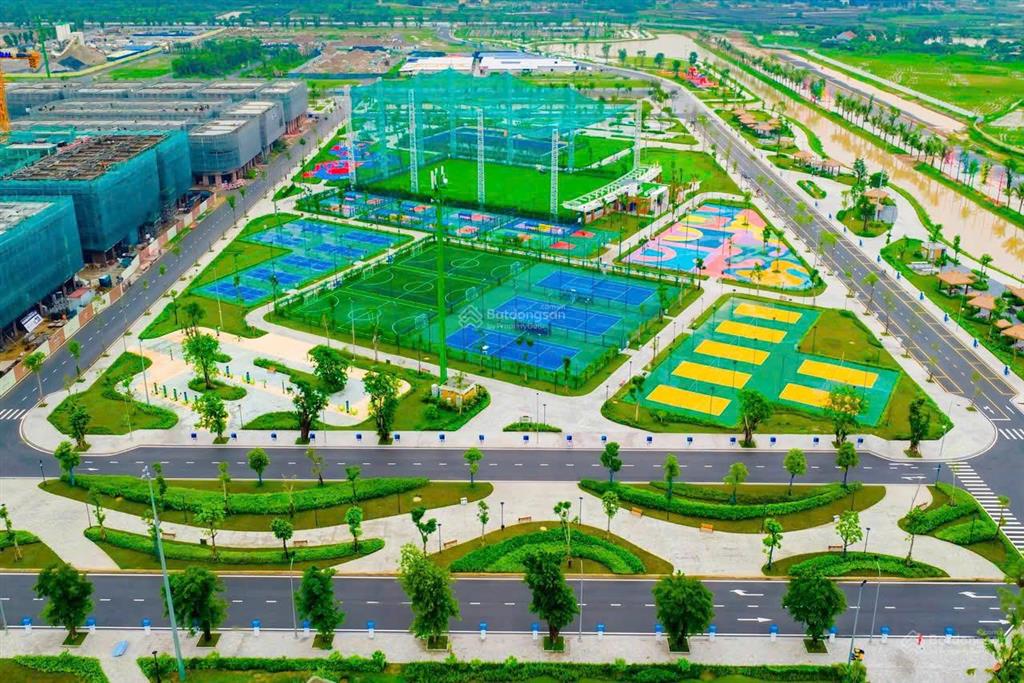 Bán liền kề 104m2 đông nam, giá 14 tỷ vinhomes đan phượng