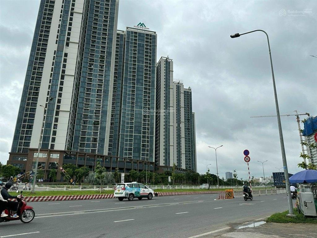 Bán nhà 11 x 20m đường nguyễn thị xiếu. p tân thuận tây . q7 sát bên đại học tài chính marketing