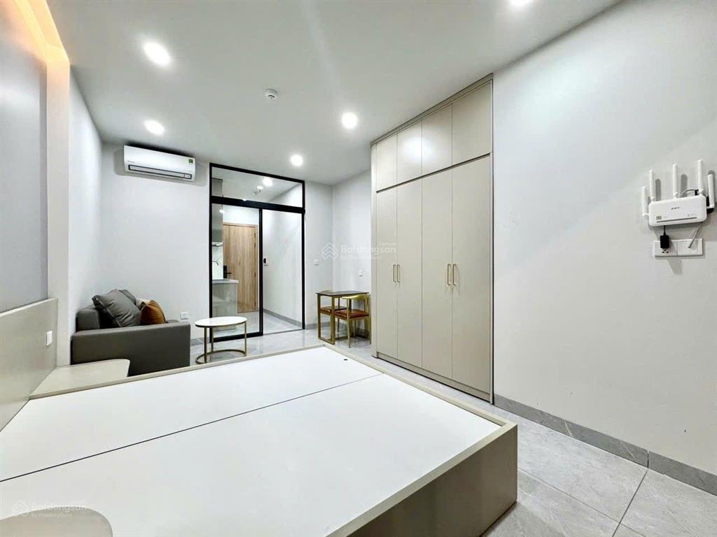 Bán căn hộ dịch vụ. thu nhập 240tr/tháng. đường số 14a lâm văn bền, q7
