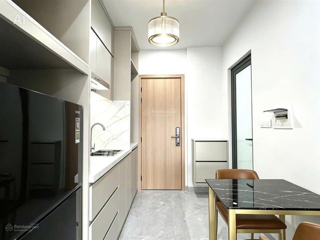 Bán căn hộ dịch vụ. thu nhập 240tr/tháng. đường số 14a lâm văn bền, q7
