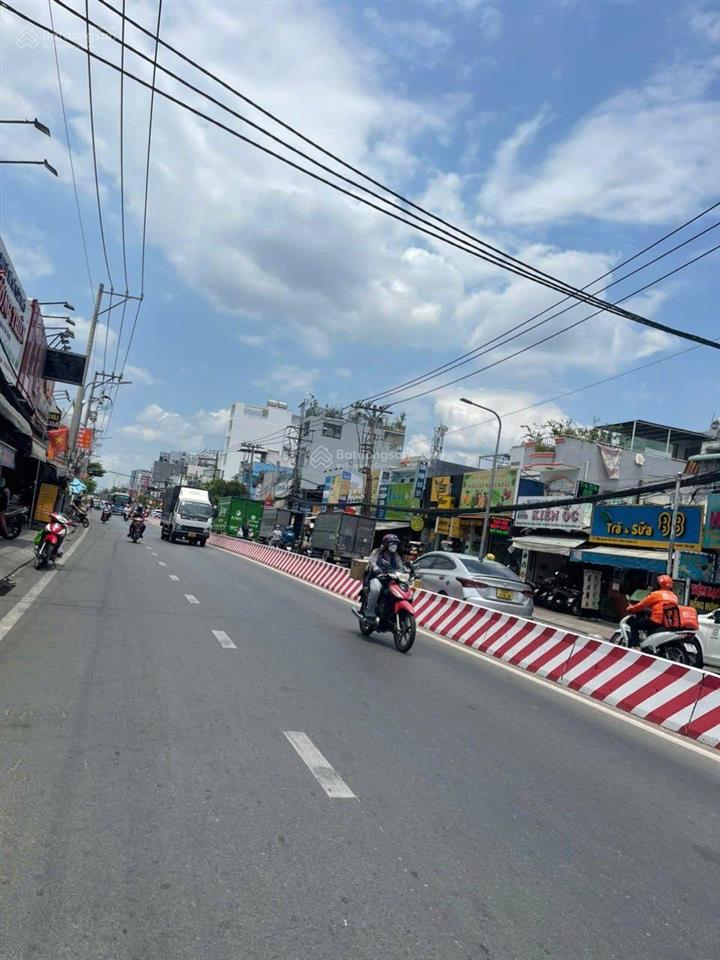 Bán nhà 4.5 x 20m. 4 tầng. mặt tiền đường huỳnh tấn phát, p. bình thuận, q7