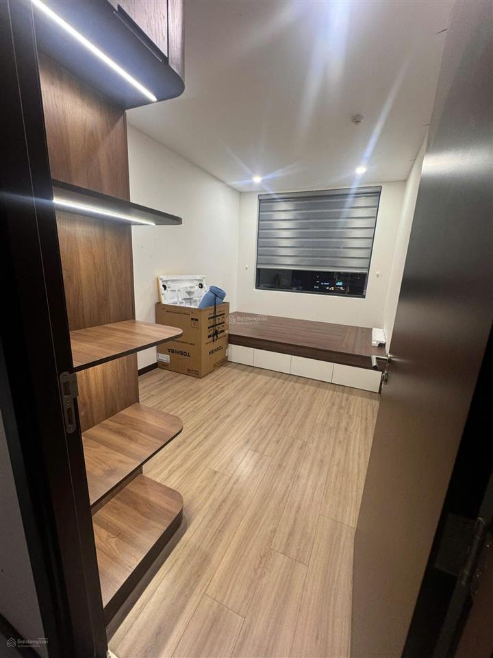 Cho thuê 2pn full nt, giá thuê 10tr, chung cư cskyview