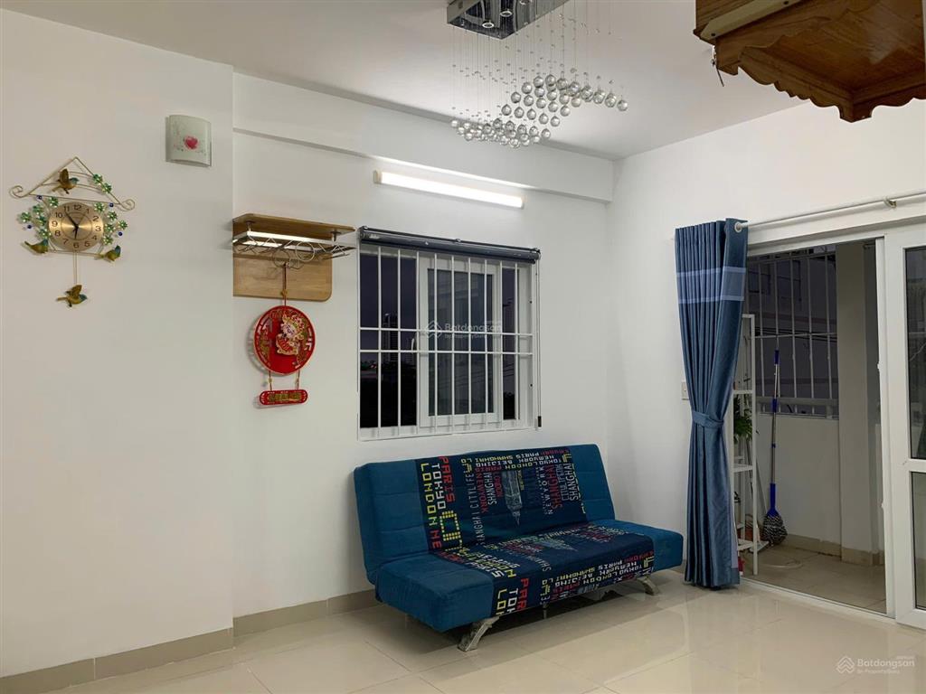 Bán căn góc tòa a tầng 3 chung cư bình phú 2 đã có sổ hồng