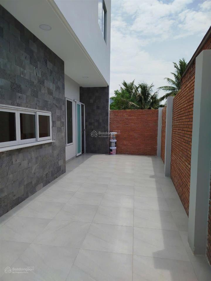 Bán nhà diên phú 156 m2 gần vĩnh phương nha trang giá 2 tỷ x