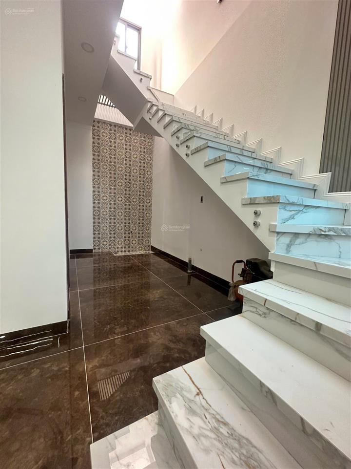 Nhà gần siêu thị go đông hoà ngang 7m tổng 138m trệt lầu giá 6,9 tỷ tl