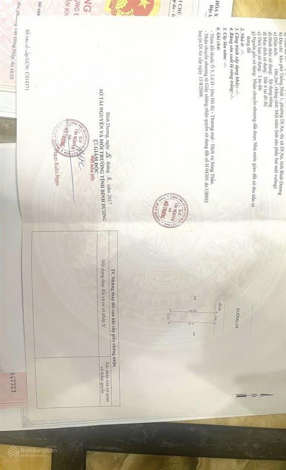 Chính chủ cần bán nhà 2 lầu và gara oto sát vincom 550