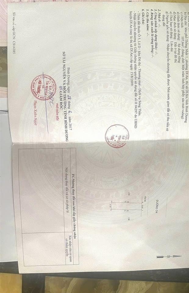 Chính chủ cần bán nhà 2 lầu và gara oto sát vincom 550
