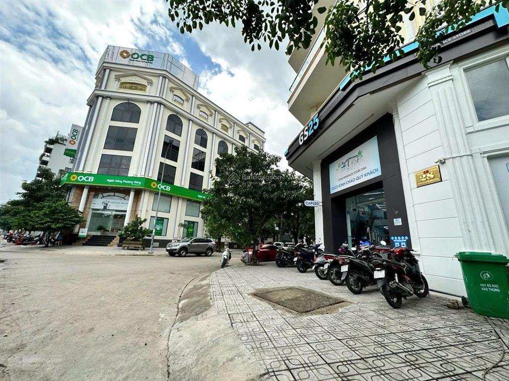 Chính chủ cần bán nhà mặt tiền kinh doanh ds9 tthc dĩ an