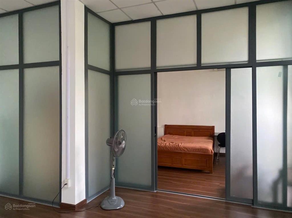 Chính chủ bán nhà đường b trung tâm hành chính, góc 2 mặt tiền