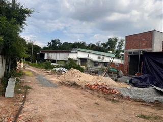 8x47m nở hậu 9m 100m2 thổ cư view suối dân đông xây nhà vườn hoặc trọ đầu tư giáp vsip2