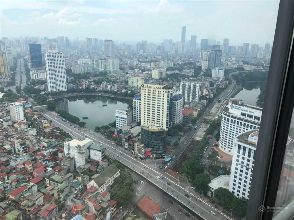 Căn 03 phòng ngủ tòa m2 tầng 42 cần bán (19 tỷ) view 04 hồ đẹp