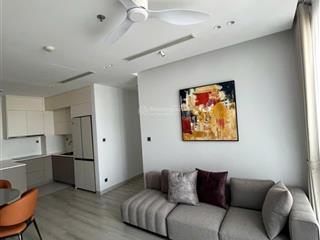 Tôi bán căn hộ 03 phòng ngủ, m2, tầng 30 view 02 hồ đã sửa đẹp giá 22,5 tỷ (0913 809 ***)