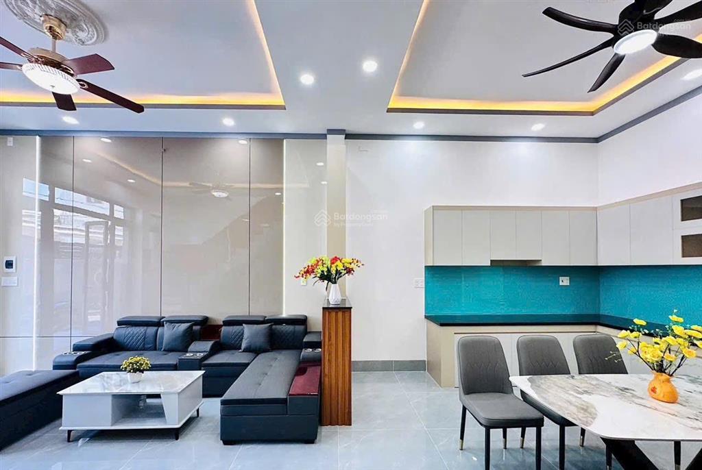 Bán nhà lầu thổ cư ngay ubnd phường trảng dài  dt 5x21  chỉ 4 tỷ 380