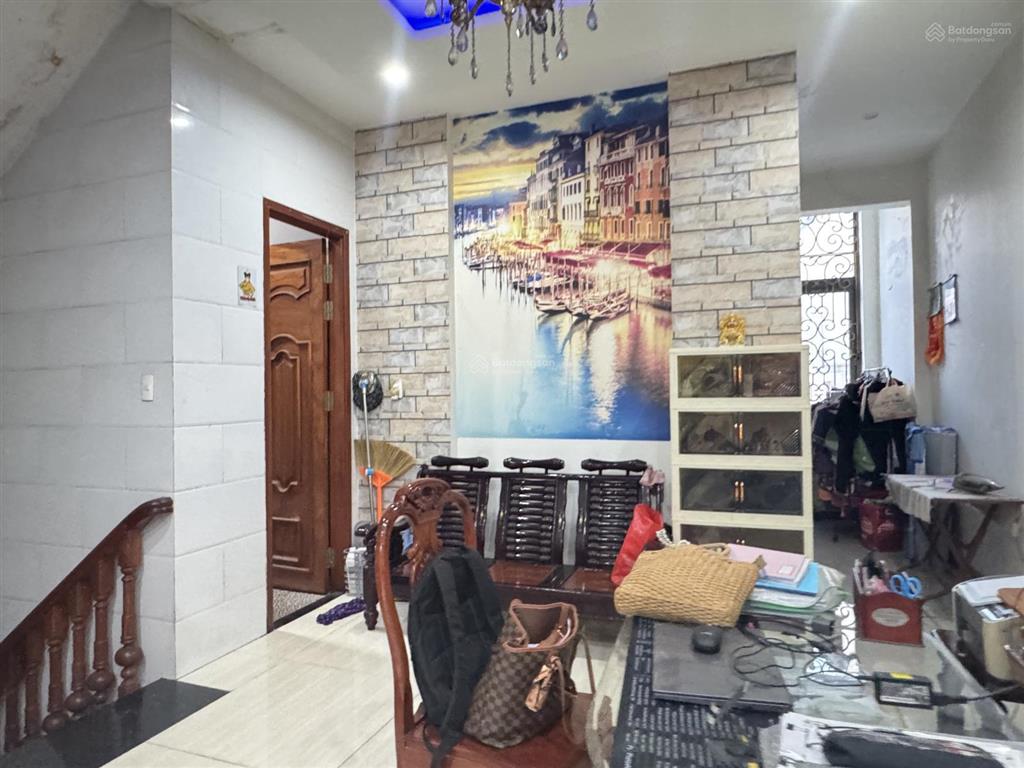 Biệt thự 3 tầng mái ngói trung tâm biên hòa  chỉ 9,2 tỷ