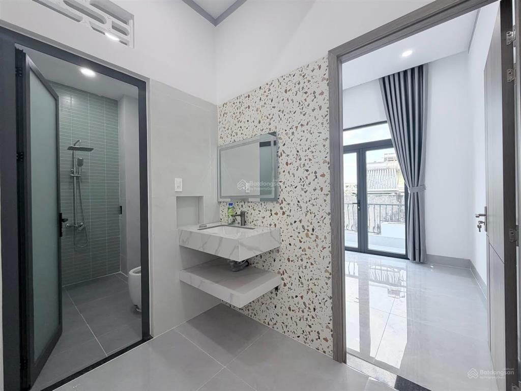 Nhà lầu thổ cư hoàn công gần chợ phú thọ trảng dài  chỉ 4 tỷ 380