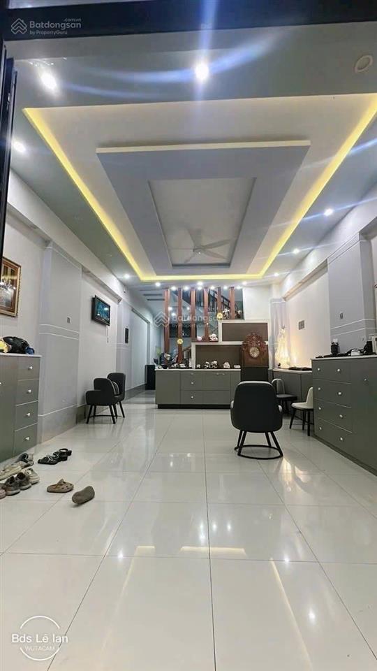 Bán nhà 1 trệt 2 lầu, ngay kdc phú gia 2, kế đại học nguyễn khuyến, phường trảng dài, 5,6 tỷ