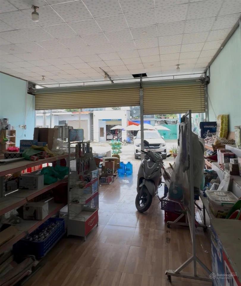 Bán nhà mặt tiền chợ phường trảng dài gần 700m2  chỉ 10 tỷ 990