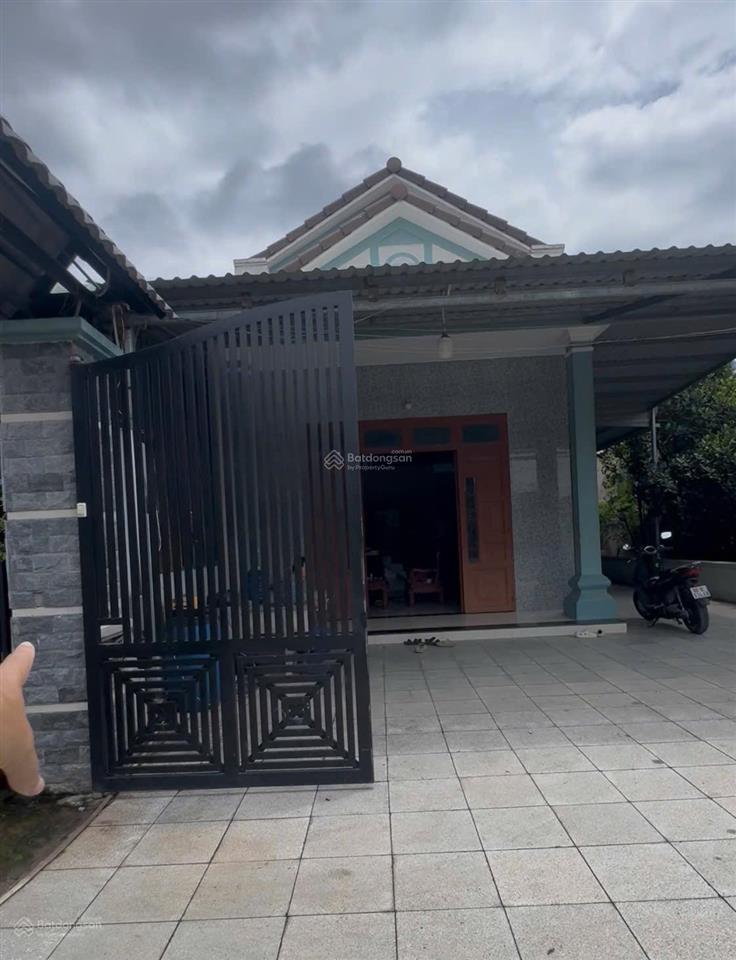 Bán nhà mặt tiền chợ phường trảng dài gần 700m2  chỉ 10 tỷ 990