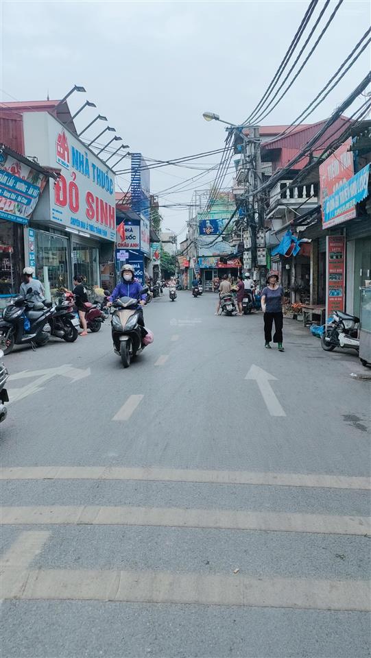 Bán nhà 4 tầng đất thổ cư tại phường dương nội hà đông hà nội cách đường lê trọng tấn 200m