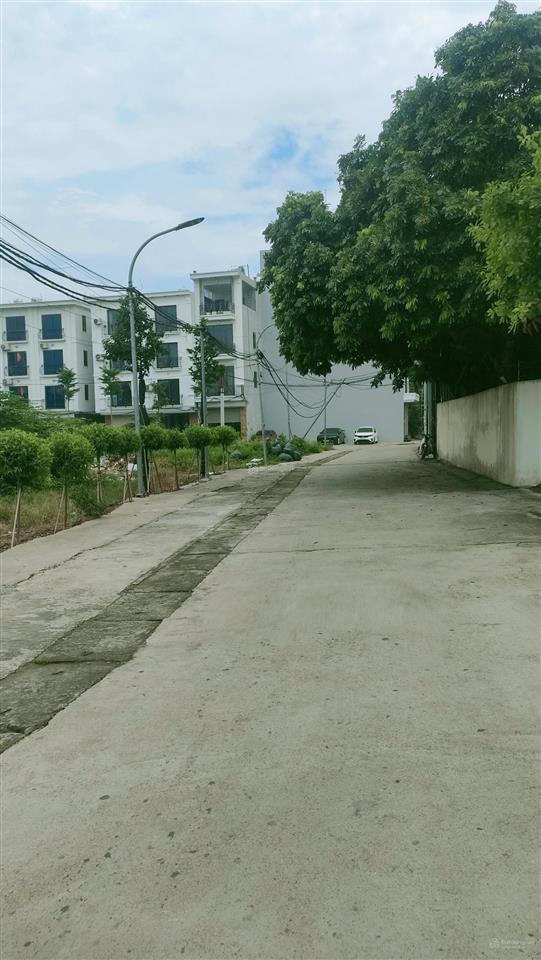 Bán 240m² đất trồng cây riêng sổ tại xã song phương hoài đức hà nội cách đường láng hoà lạc hơn 1km