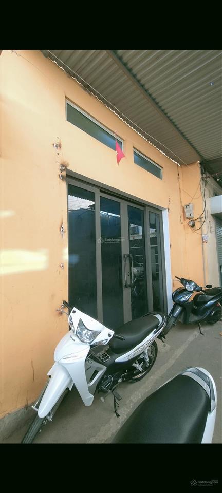 50.8m² nhà cấp 4 đất kẹt cứng xung quanh là thổ cư trong đê đông la xã an khánh hoài đức hà nội
