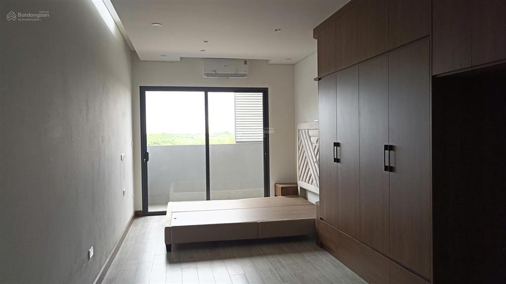 Cho thuê căn hộ mini 27 m2 tại đường đê quai, tứ liên