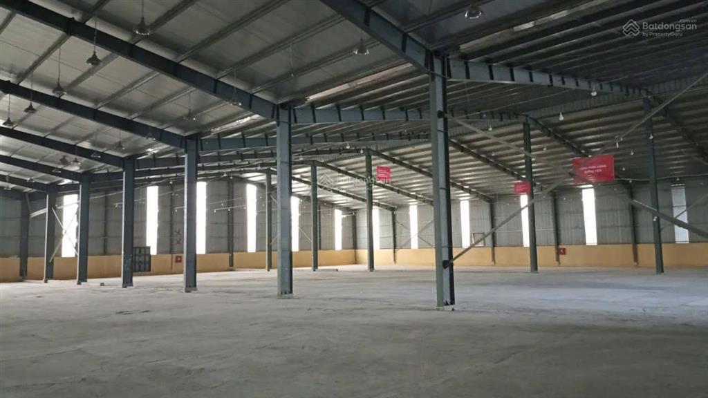 Cho thuê 2583 m2 kho xưởng trong cụm công nghiệp trại gà tại phú diễn, bắc từ liêm