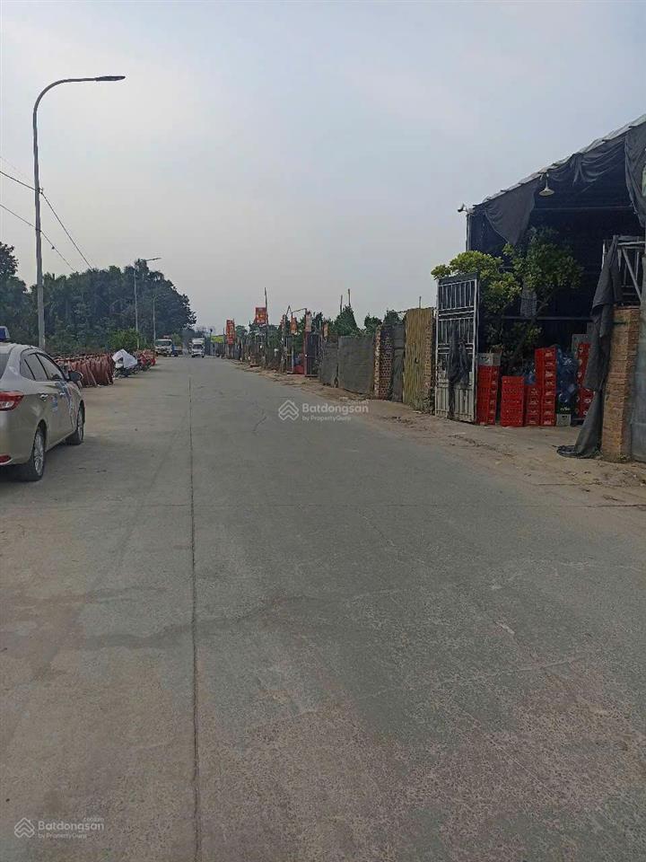 Cho thuê 600 m2 kho xưởng tại đường đê quai tứ liên, phường hồng hà