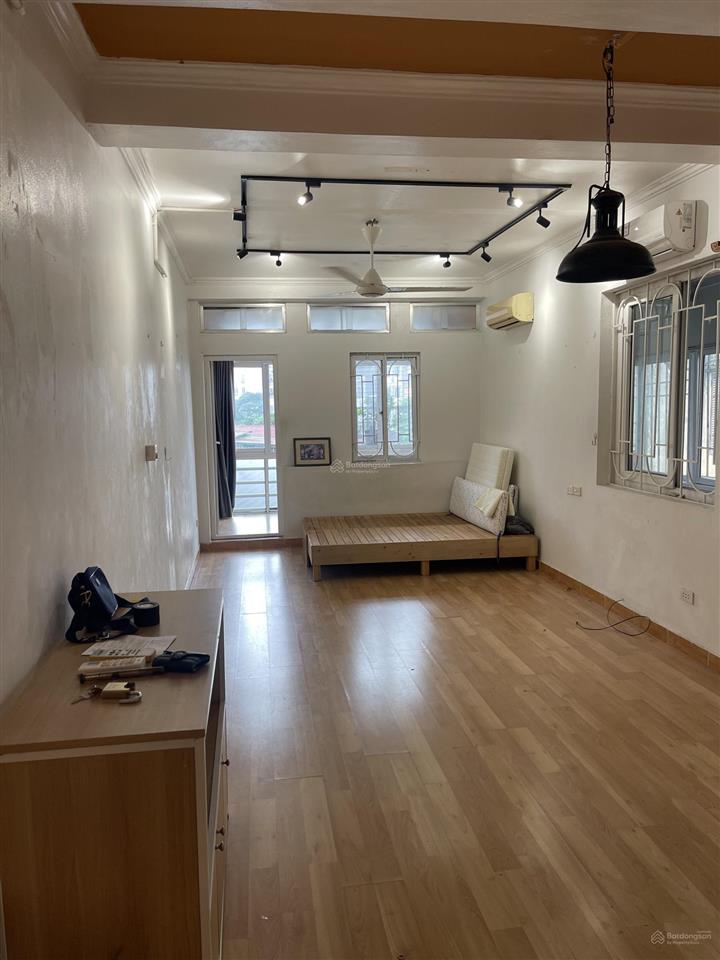 Chính chủ cho thuê căn hộ tập thể 45m2 khu vực phương mai